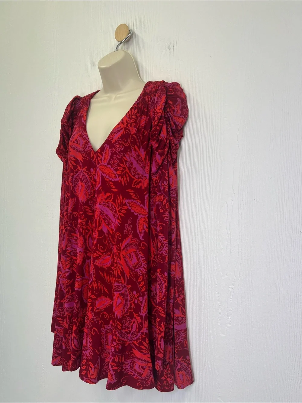 Free People - Hello Lover Red Floral V Neck Puff Long Sleeve Blouse Size Small